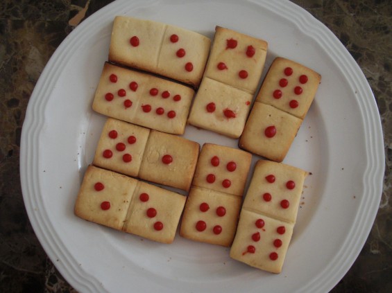 learning with cookies games domino cookies